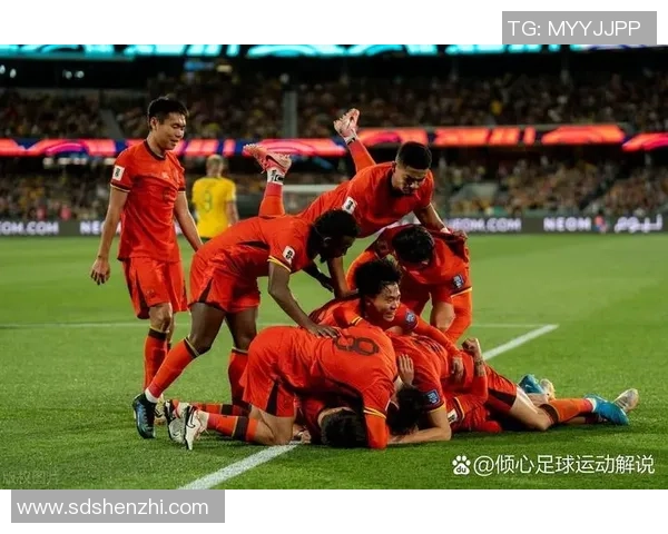 节奏感十足的足球明星如何用脚步创造场上旋律