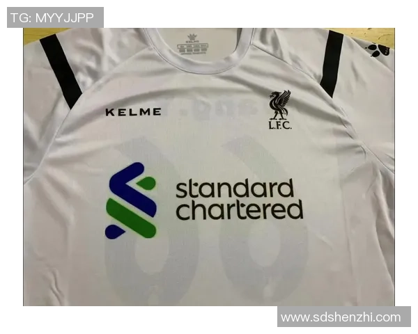 如何选择适合自己的足球球星球衣并搭配出个性时尚感